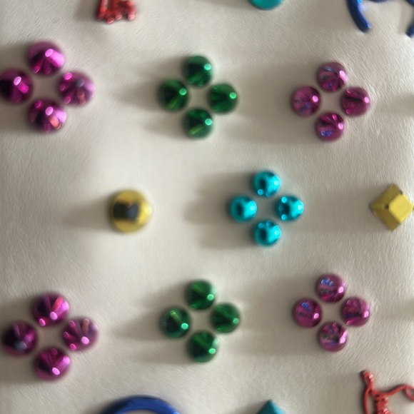 Christian Louboutin Paloma White Multi Metal Leather Clutch - Picture 6 of 8